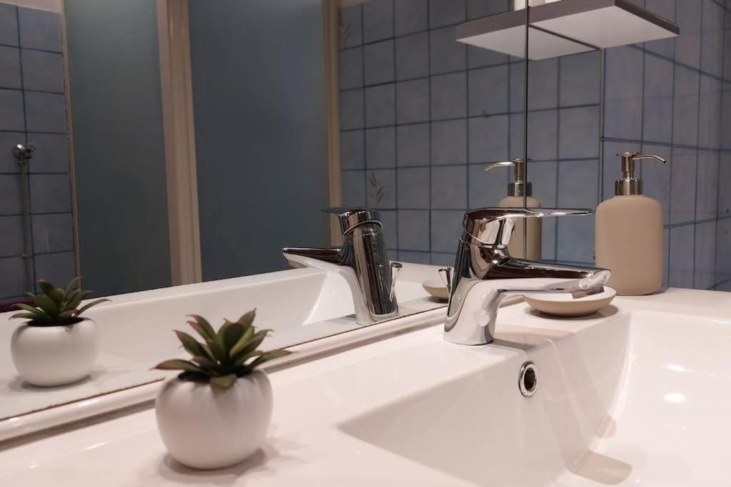 Appartement Spacieux Et Agreable 马赛 外观 照片