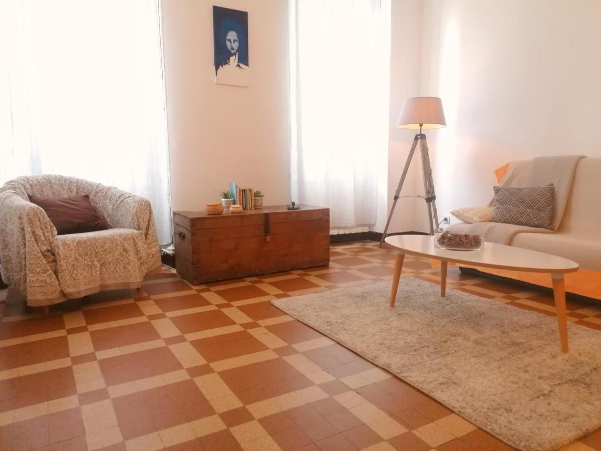 Appartement Spacieux Et Agreable 马赛 外观 照片