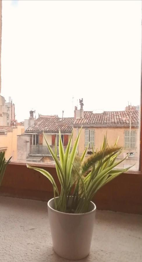 Appartement Spacieux Et Agreable 马赛 外观 照片